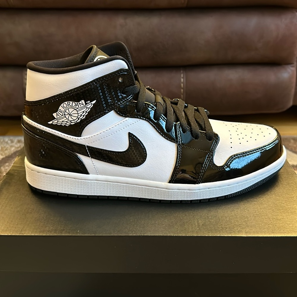 AIR JORDAN I MID “ASW”